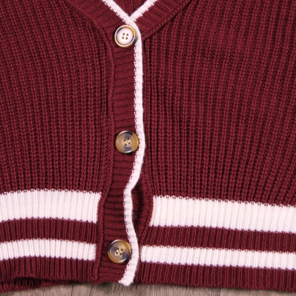 0402 Rue21 Cropped Varsity Cardigan – Maroon & White Knit, Size L - Picture 3 of 7
